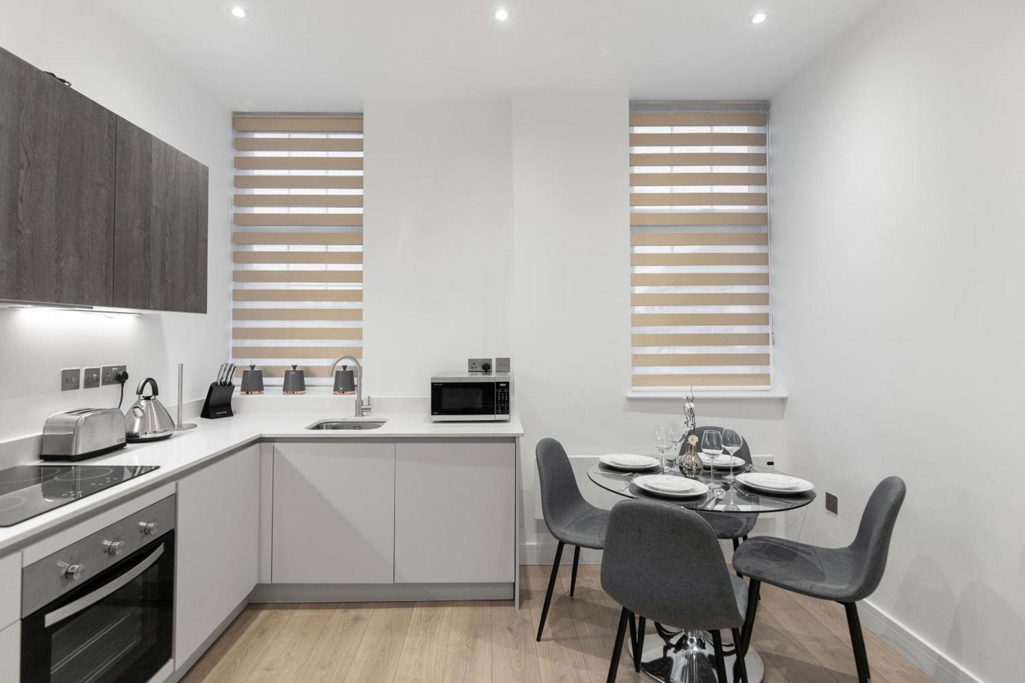 Welcoming And Spacious Apartment- Excellent Location Londres Exterior foto